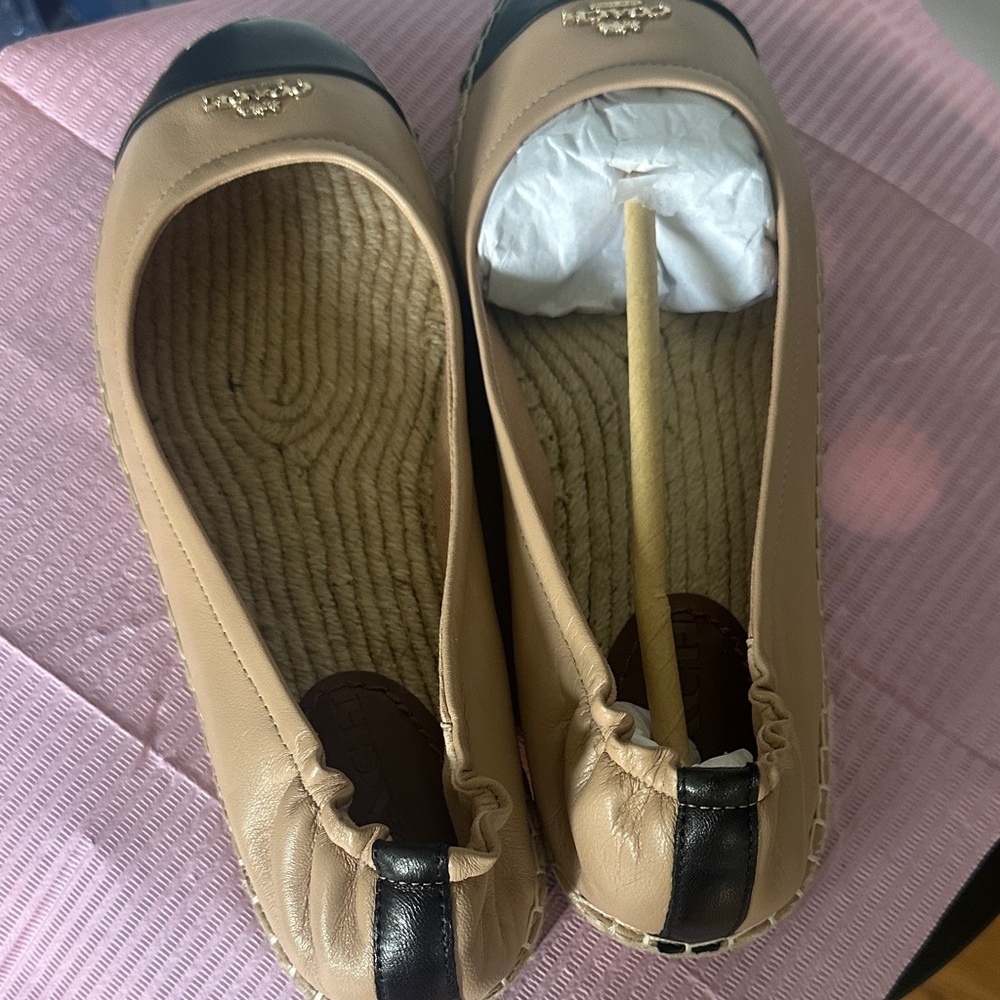 Coach Women's Beige and Black Loafers - Picture 4 of 5